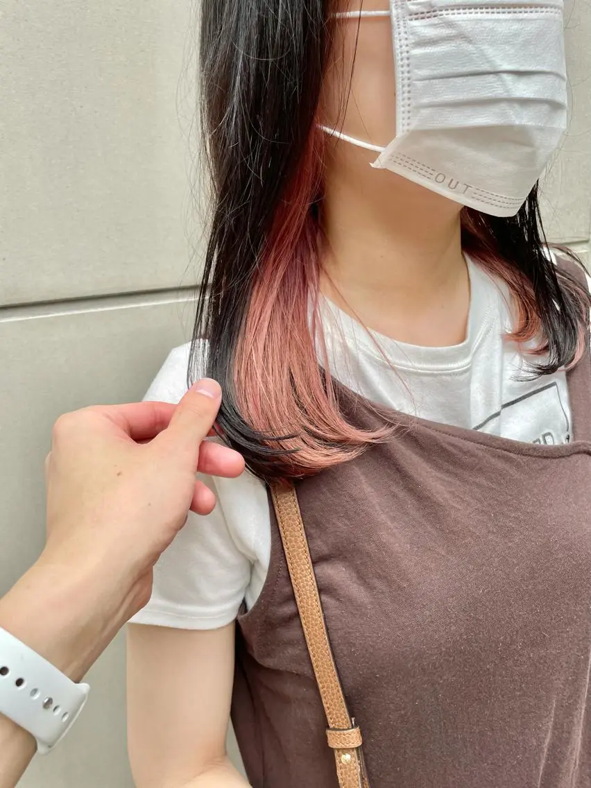ロング カラー ピンクカラー 髪質改善🪄 イルミナカラー岩谷のヘアスタイル