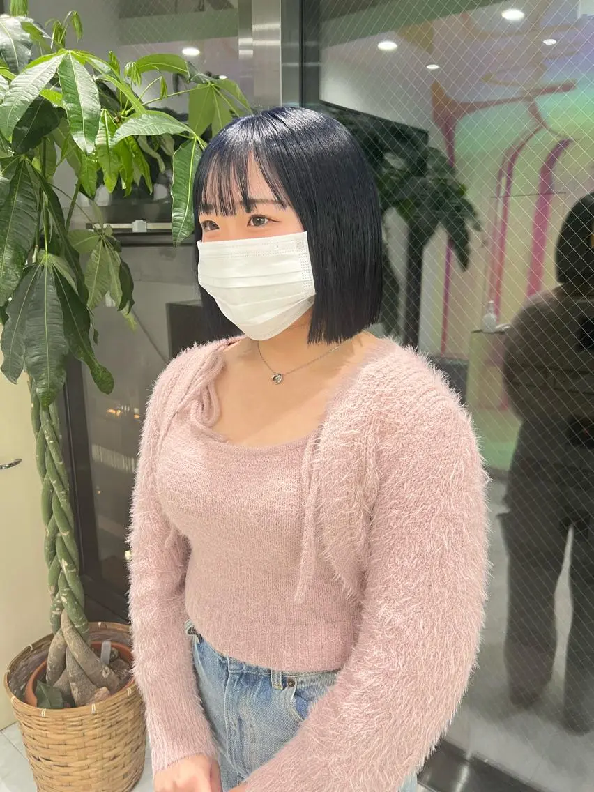 ショート カラー パーマ ヘアアレンジ メンズ キッズ ネイル マツエク・マツパ アイブロウ KANAMI 🌏のヘアスタイル