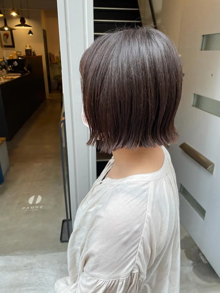 ショート カラー やまさきえりこ ニュアンスパーマのヘアスタイル