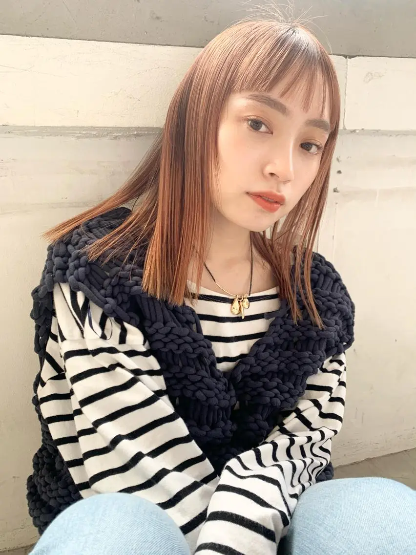 セミロング カラー ヘアカラー トリートメント 💓パーマ，💗 レイヤーカットのヘアスタイル