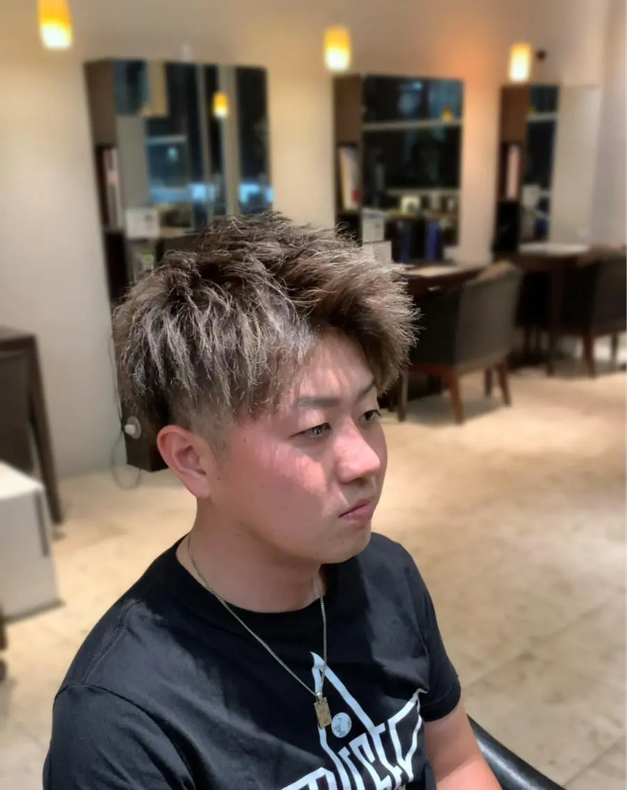 カラー メンズ グレージュ カット ヘアカラー トリートメント メンズ専門 井藤 雅也のヘアスタイル