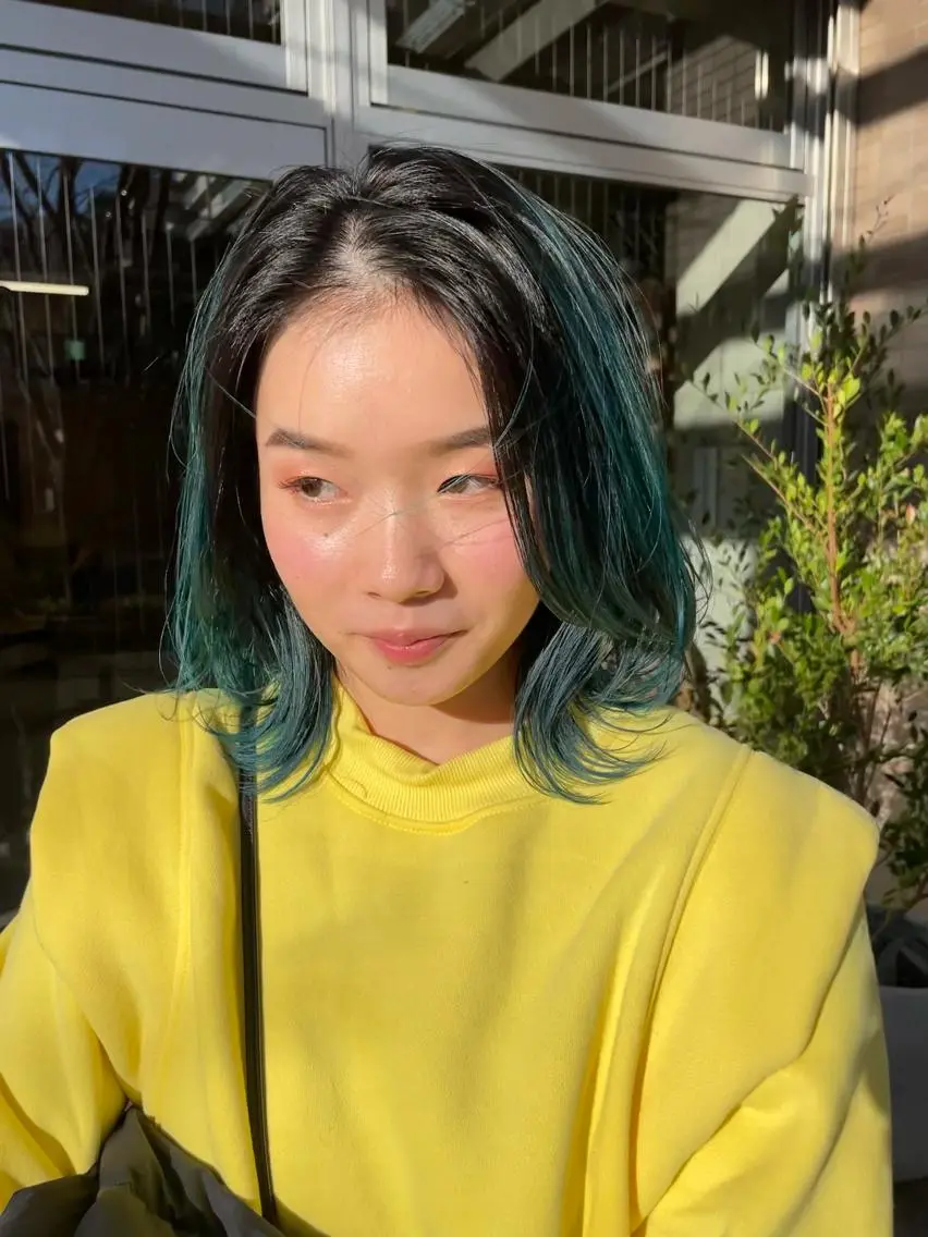 カラー バレイヤージュ wewe: momoeのヘアスタイル