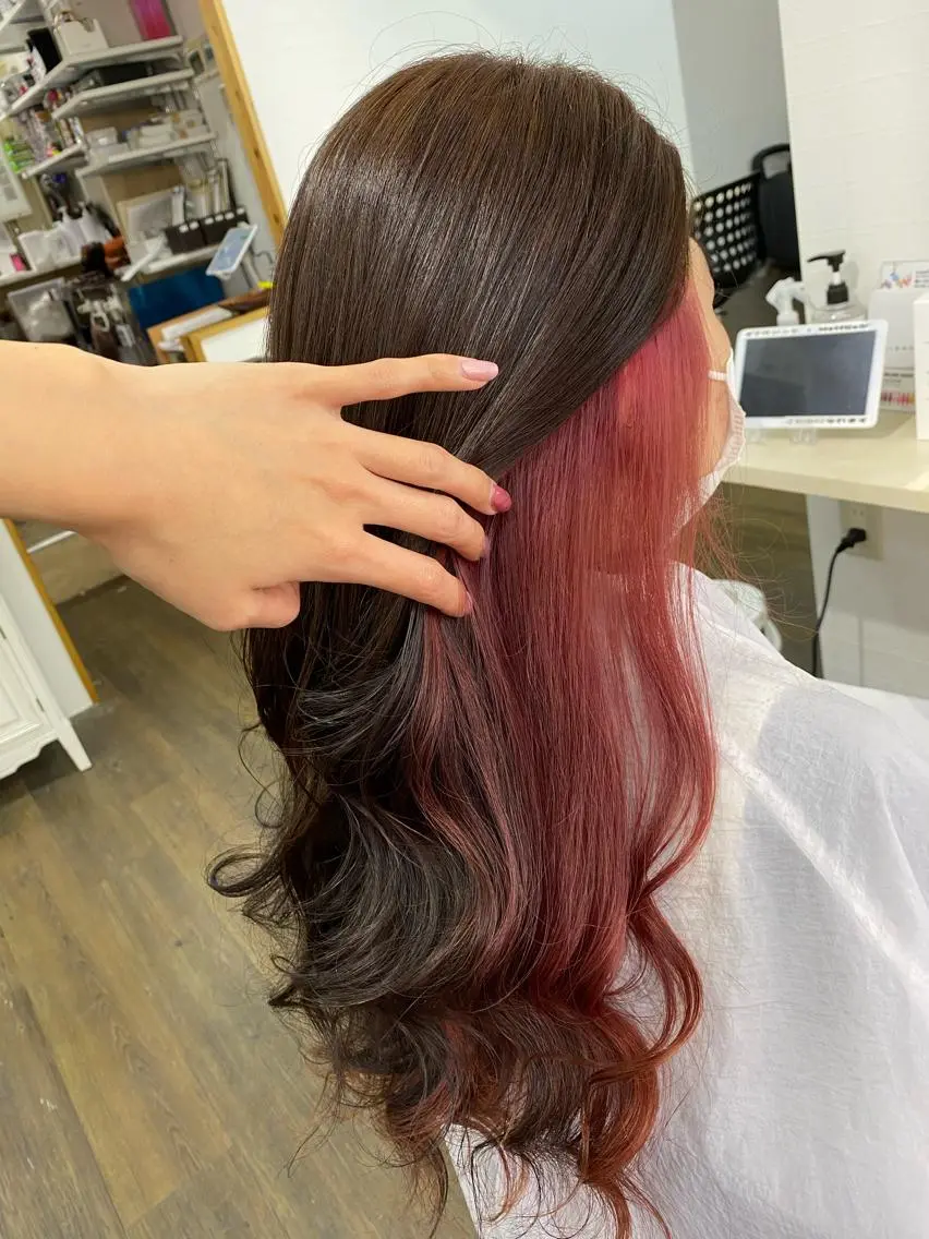 ロング カラー インナーカラー IwAsh大和駅前店 河野亜里香のヘアスタイル