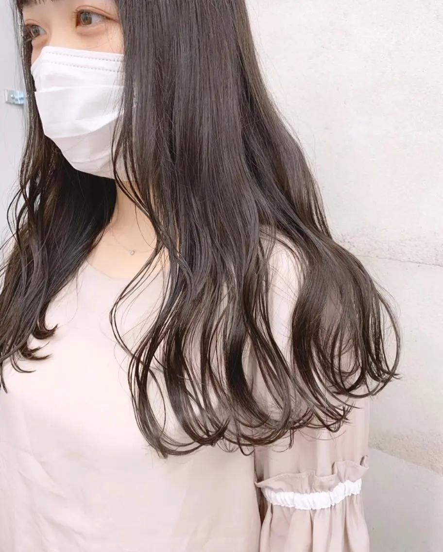 カラー 透明感/オリーブ/ グレージュ/YUKAのヘアスタイル