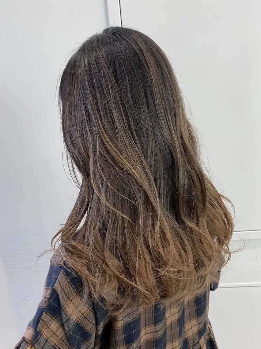 カラー ロング 【公式】amble luxe 中野のヘアスタイル