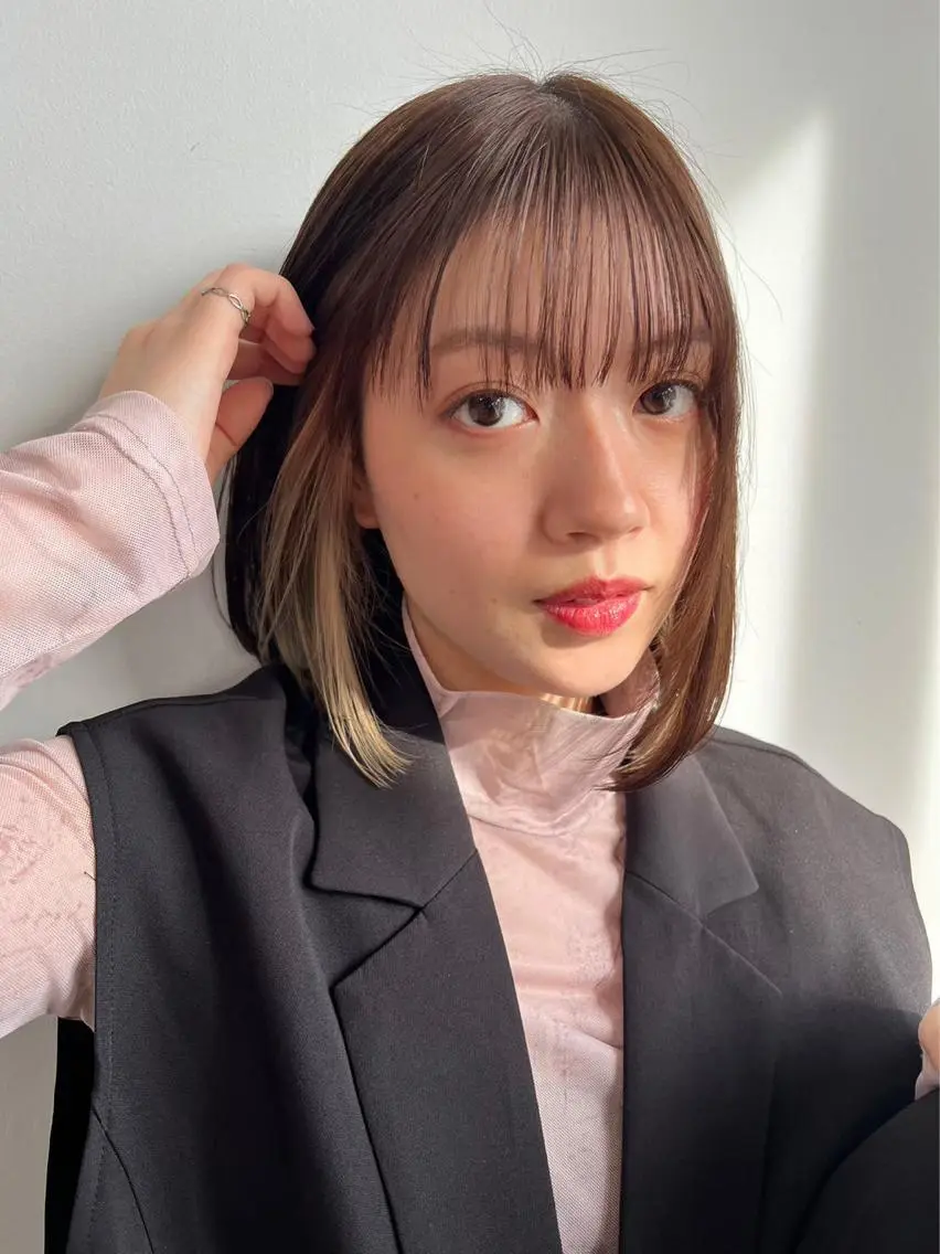 ショート カラー バレイヤージュ ブリーチ ケアブリーチ ダブルカラー イヤリングカラー カット ヘアカラー トリートメント Luana / 公式 / 大通のヘアスタイル
