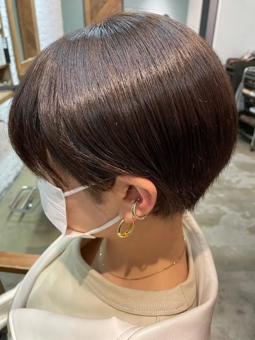 ショート 飯塚 七海のヘアスタイル