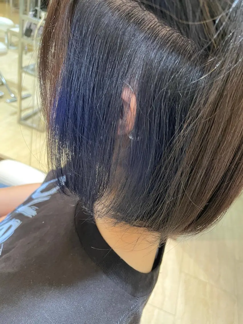 カラー インナーカラー 蓮田 葵のヘアスタイル