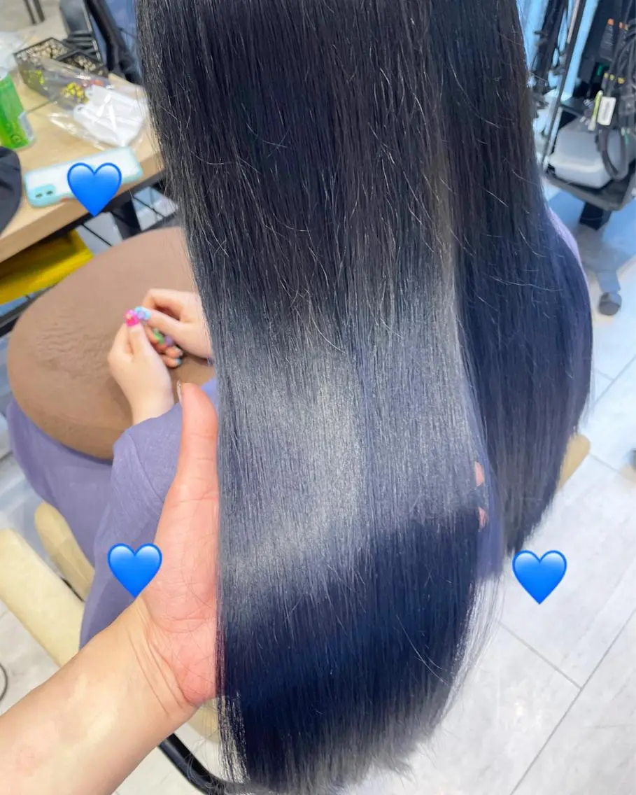 セミロング カラー ネイビーカラー 新宿駅近♡個室 ♡関口三都季🌜のヘアスタイル