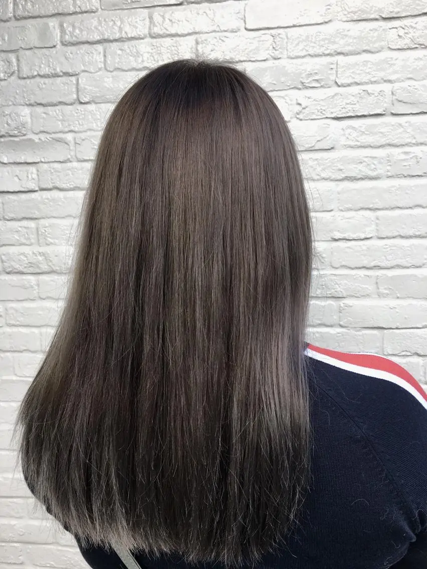 ロング カラー シルバー 川合 勇気のヘアスタイル