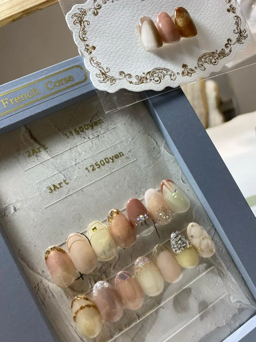 ネイル ハンドネイル 🌿Charme🌿 MAIのネイルデザイン