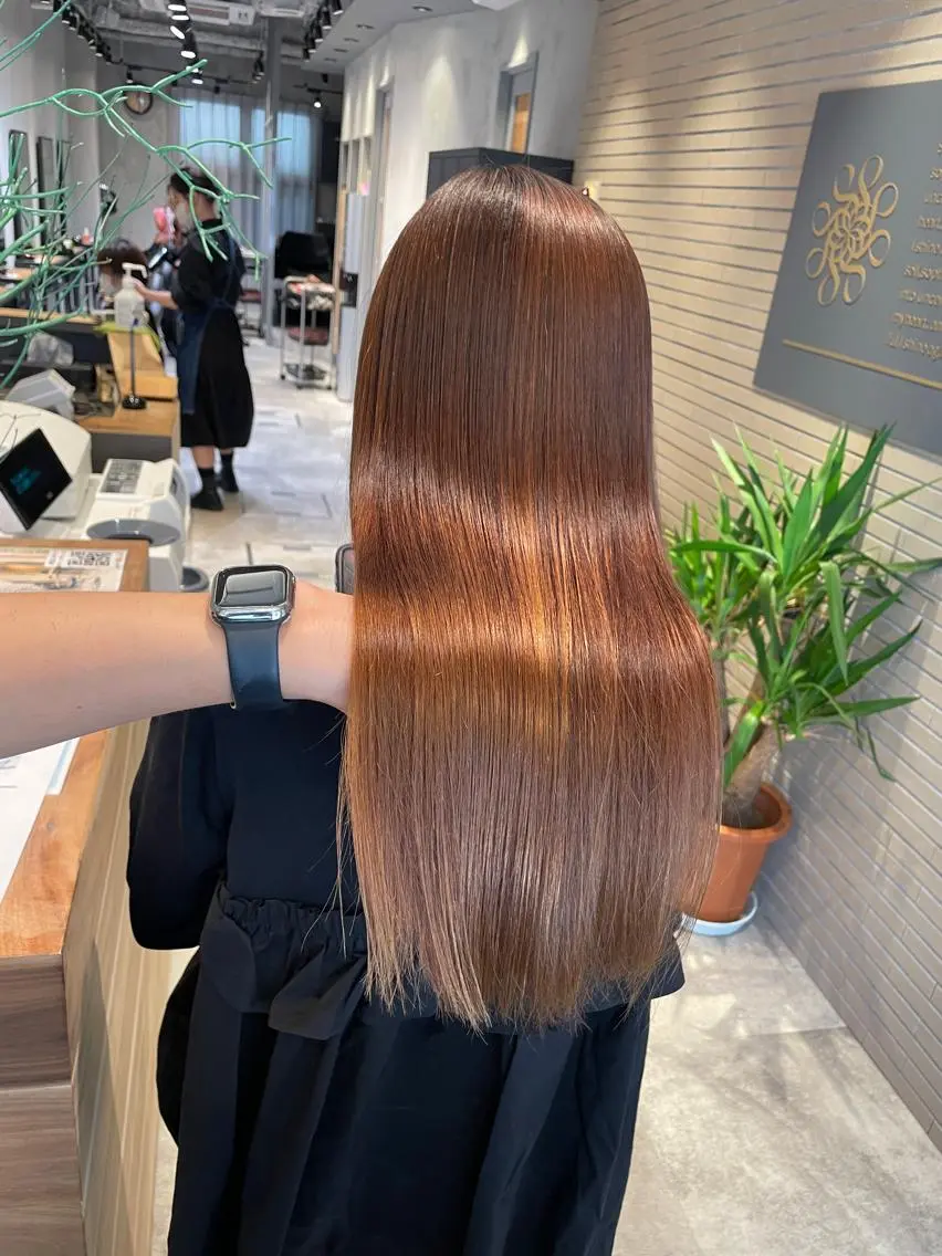 ロング パーマ 縮毛矯正 トリートメント カット 縮毛矯正 ハイトーン×髪質改善 KENTAのヘアスタイル