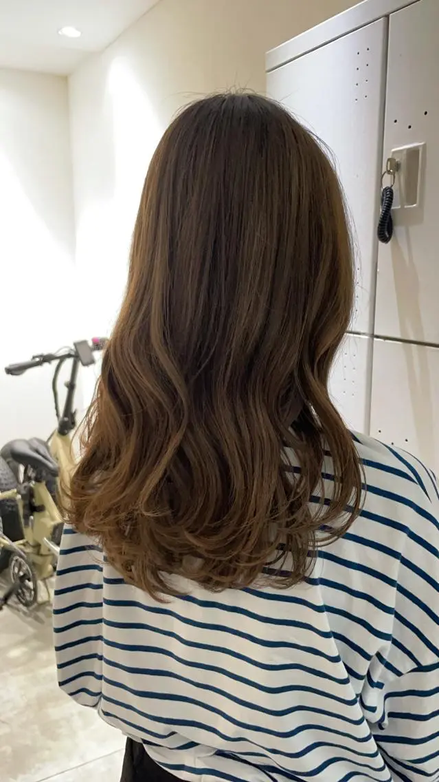 セミロング カラー 大人ボブと似合 わせカラー/馬場 翼のヘアスタイル