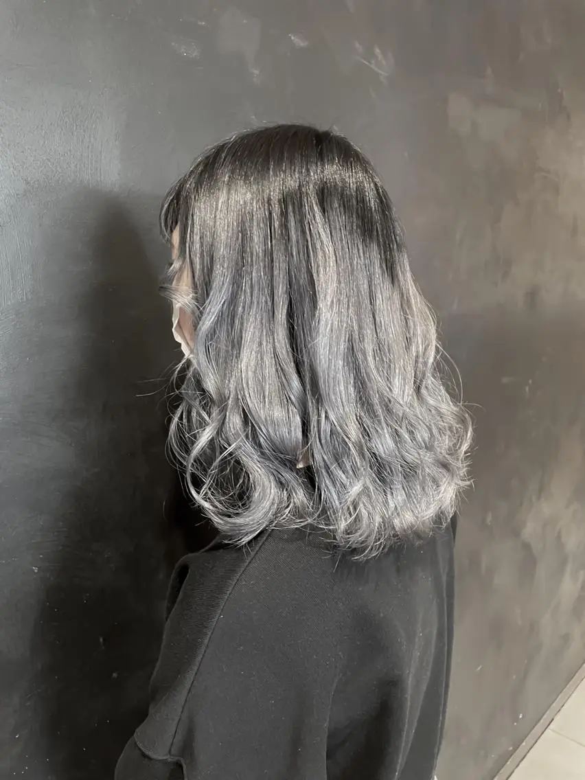 カラー モードケイズJR尼崎 トップサロンdのヘアスタイル