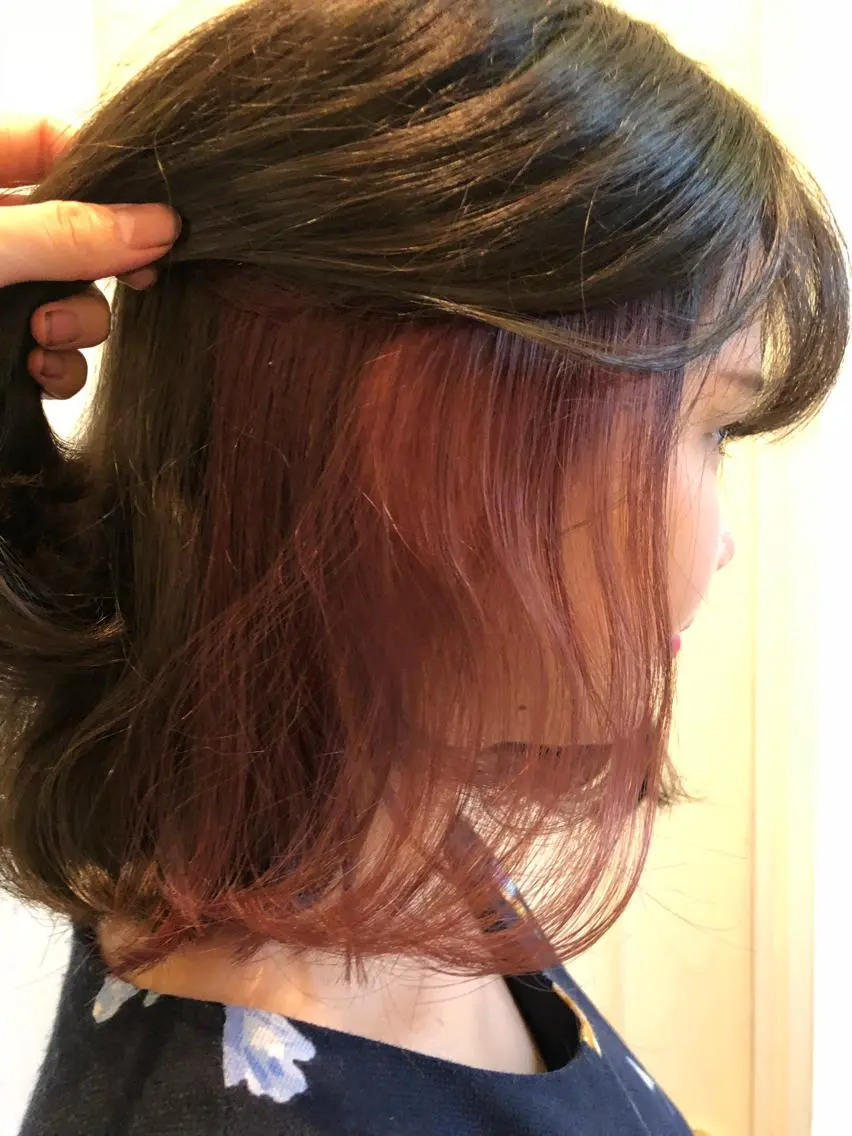 ミディアム カラー ヘアアレンジ グレージュ インナーカラー ピンクカラー ヘアカラー 🦋美髪/エクステ 🦋アベイクミのヘアスタイル