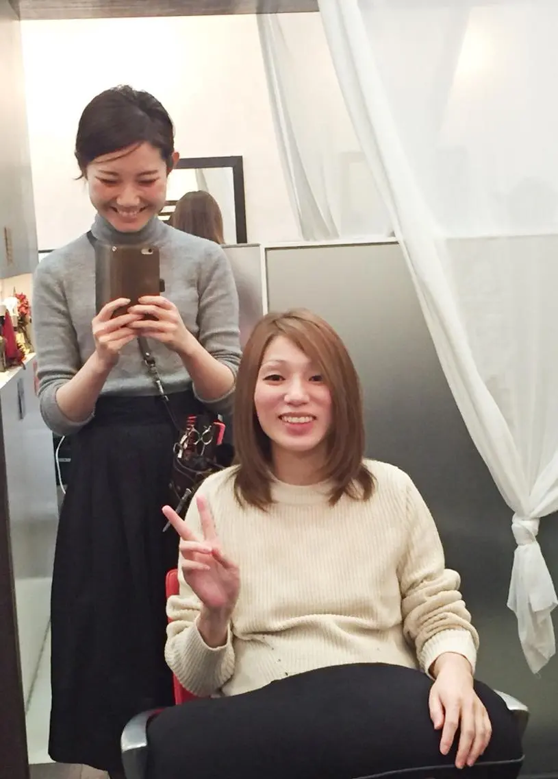 セミロング カラー ブリーチ 田邊 仁美のその他イメージ