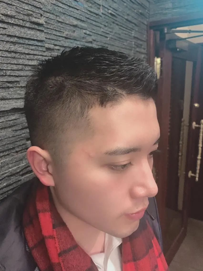 ショート 山内 敢史のヘアスタイル