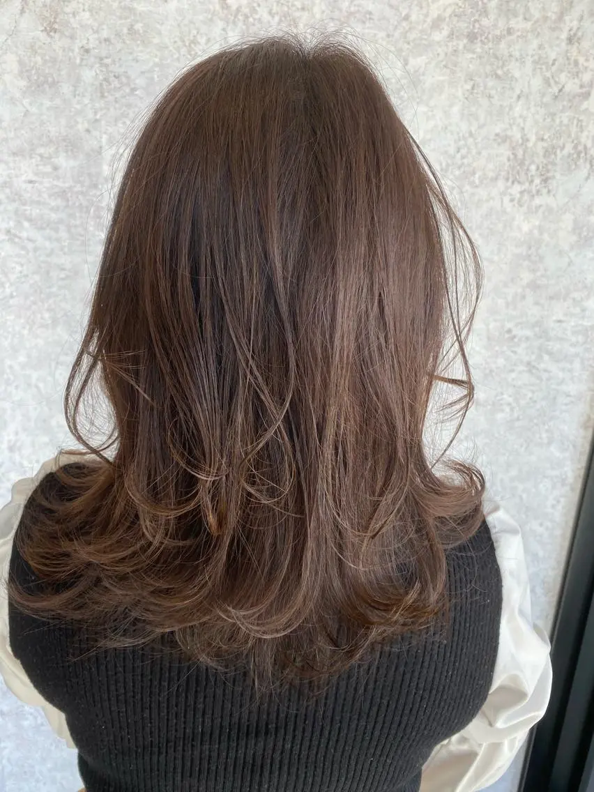 セミロング カラー ヘアカラー Kobayashi ハイライト/ショートのヘアスタイル