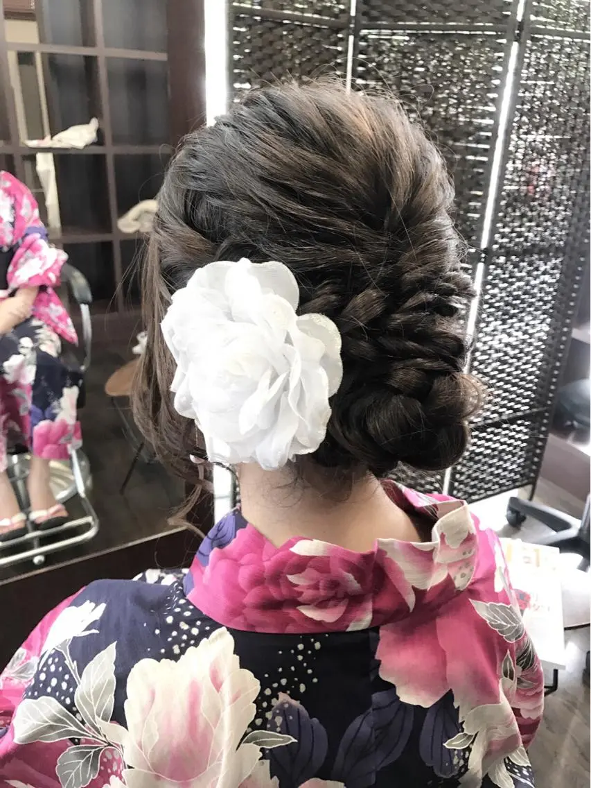 ロング ヘアアレンジ 浴衣 沢田 瞳のヘアスタイル
