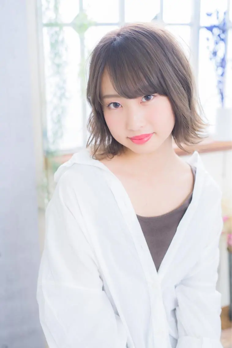 ショート カラー ショートボブ ボブ ショートヘア 鍵山 千秋のヘアスタイル