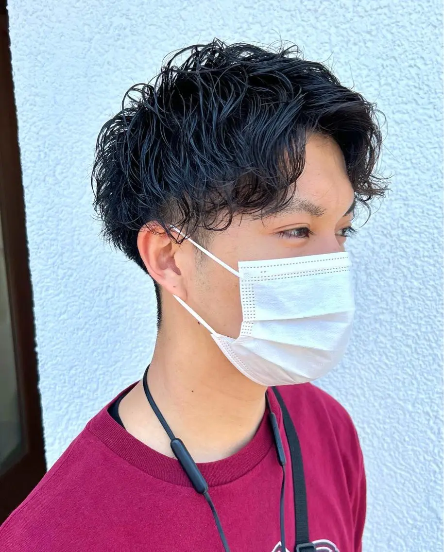 ショート パーマ ヘアアレンジ メンズ アップバング マッシュ メンズパーマ ショートヘア スパイラルパーマ メンズパーマ職人 加藤 弘貴のヘアスタイル