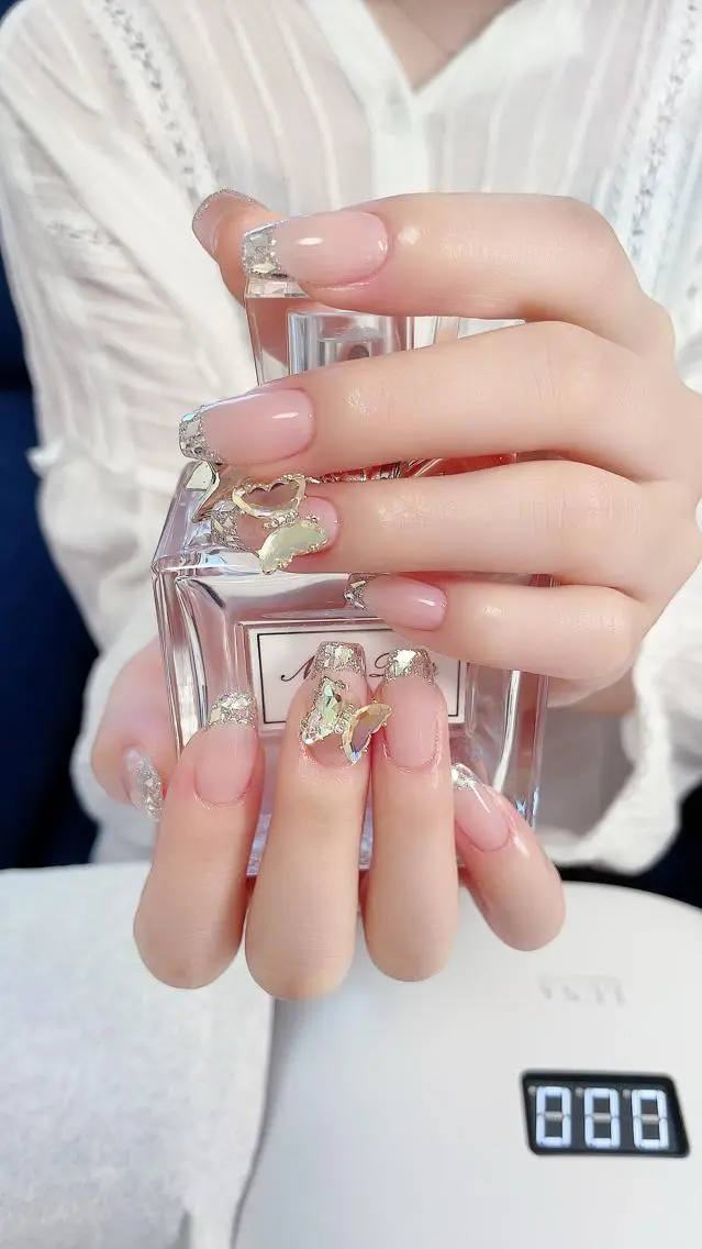 ロング カラー ネイル Petite Cannelleのネイルデザイン
