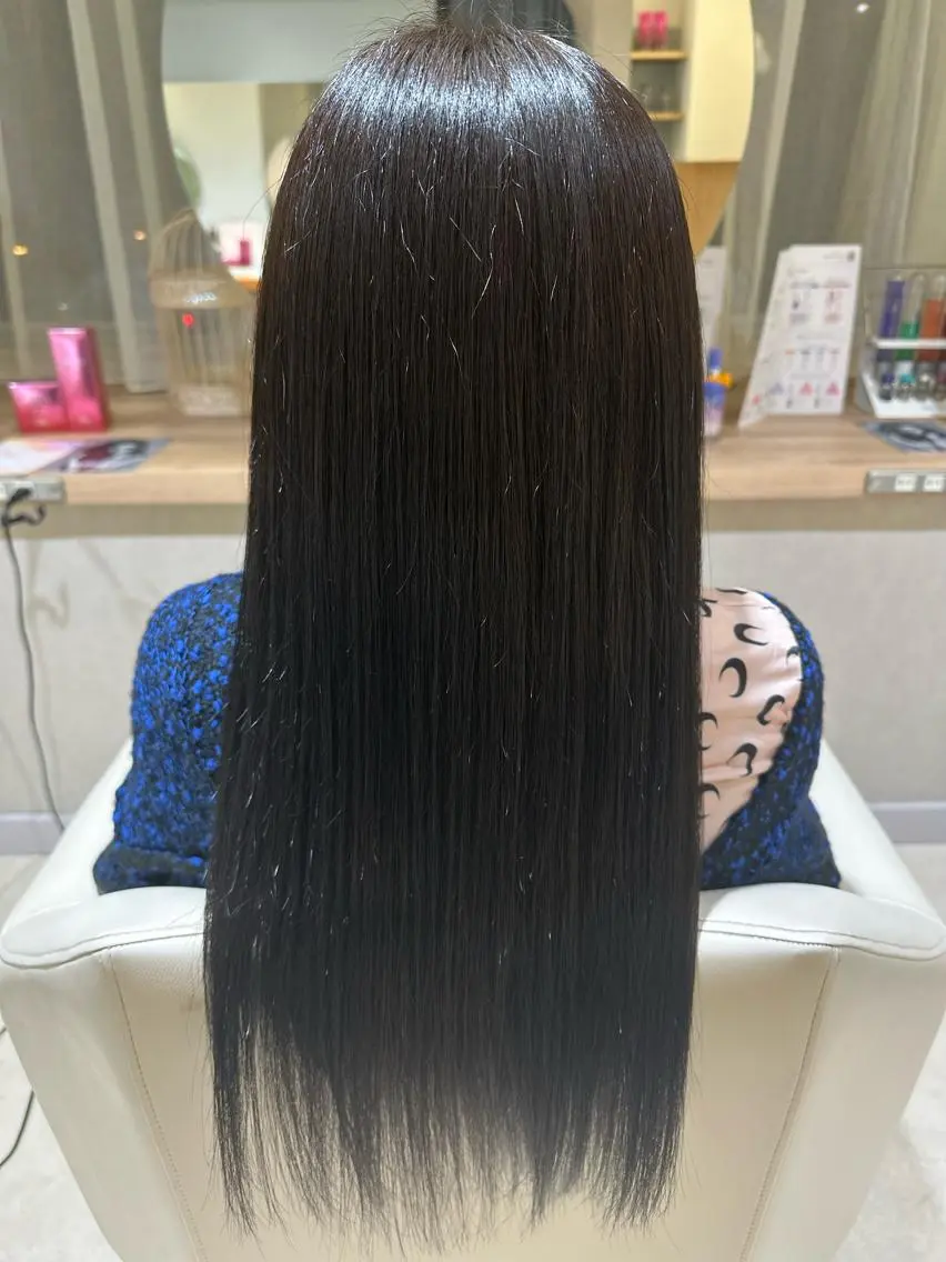 ロング アッシュ サコ ミのヘアスタイル