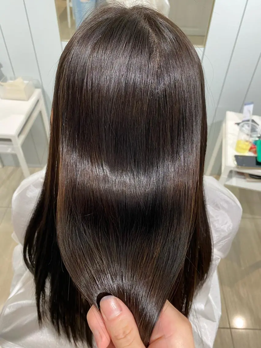 ロング パーマ 髪質改善 韓国風レイヤーカット 💎髪質改善"yuiのヘアスタイル