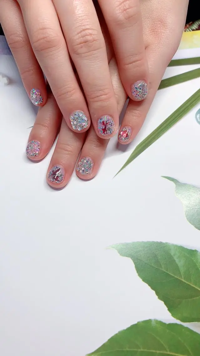 ショート ネイル Moonstone Salonのネイルデザイン