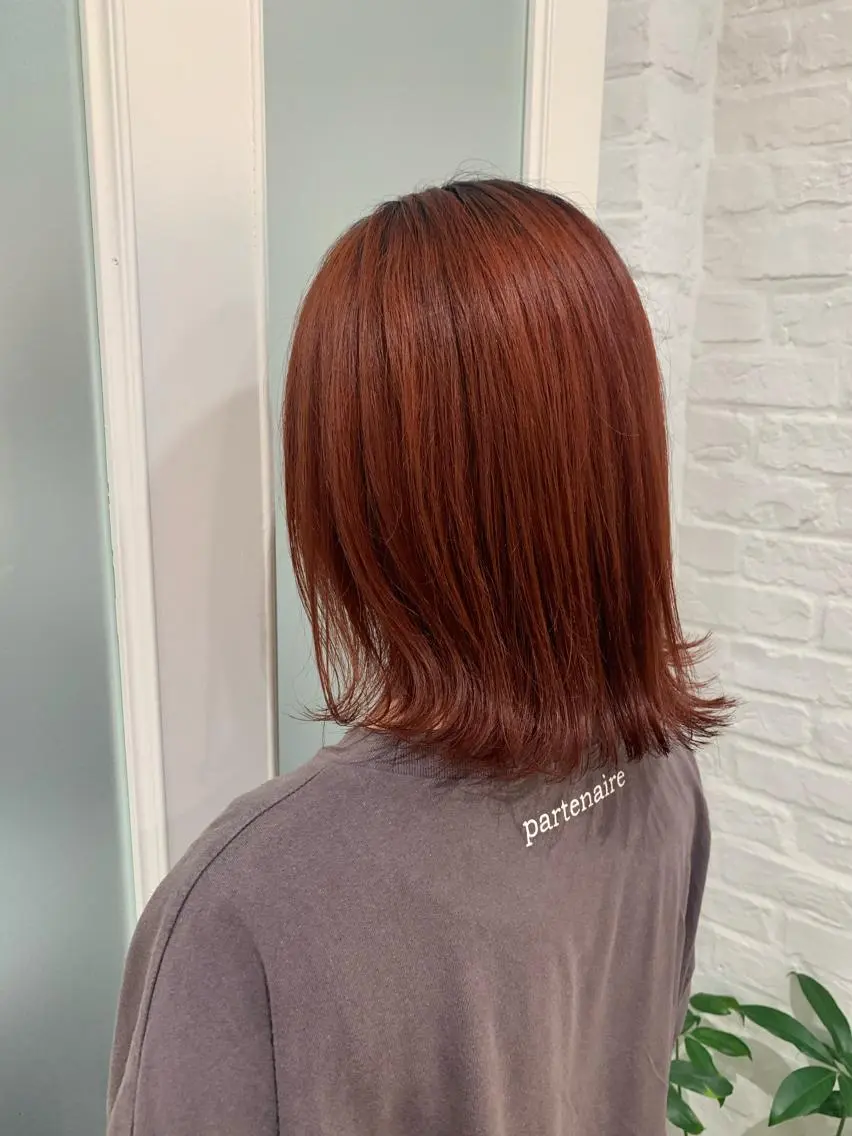 ミディアム ヘアカラー 米津 優花のヘアスタイル