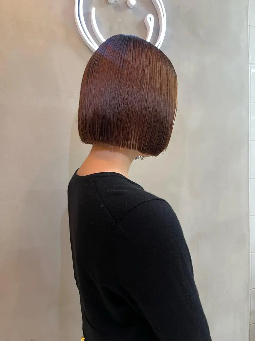 ミディアム 縮毛矯正ボブ&顔まわ レイヤー♡TOMOEのヘアスタイル