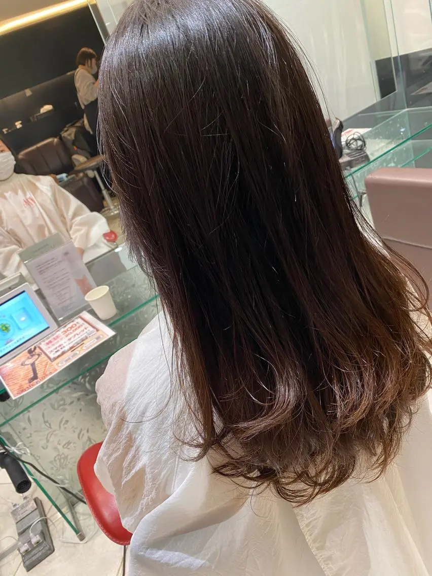 ロング カラー レイヤーカット カット トリートメント ヘアセット 💜髪質改善美髪💜 星野清光のヘアスタイル