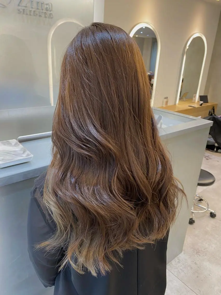 ロング カラー 中村 かおりのヘアスタイル