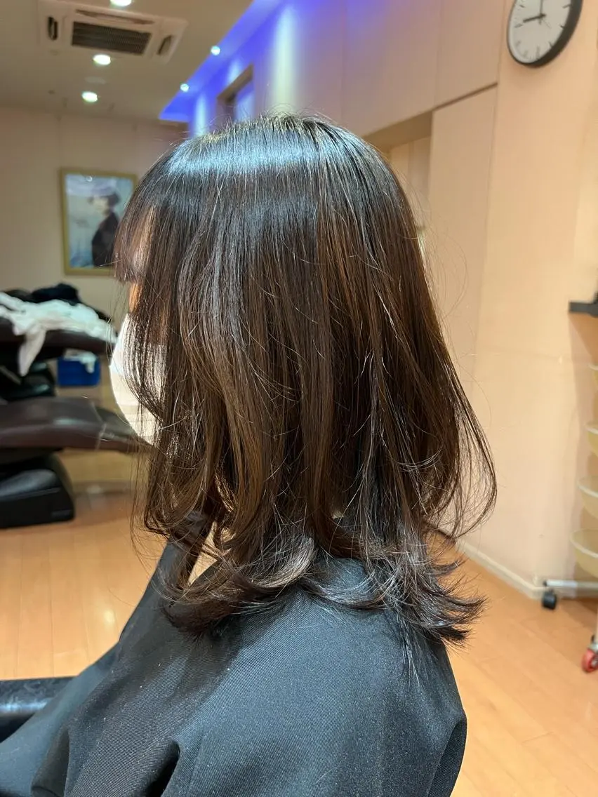 セミロング 田中 あいのヘアスタイル