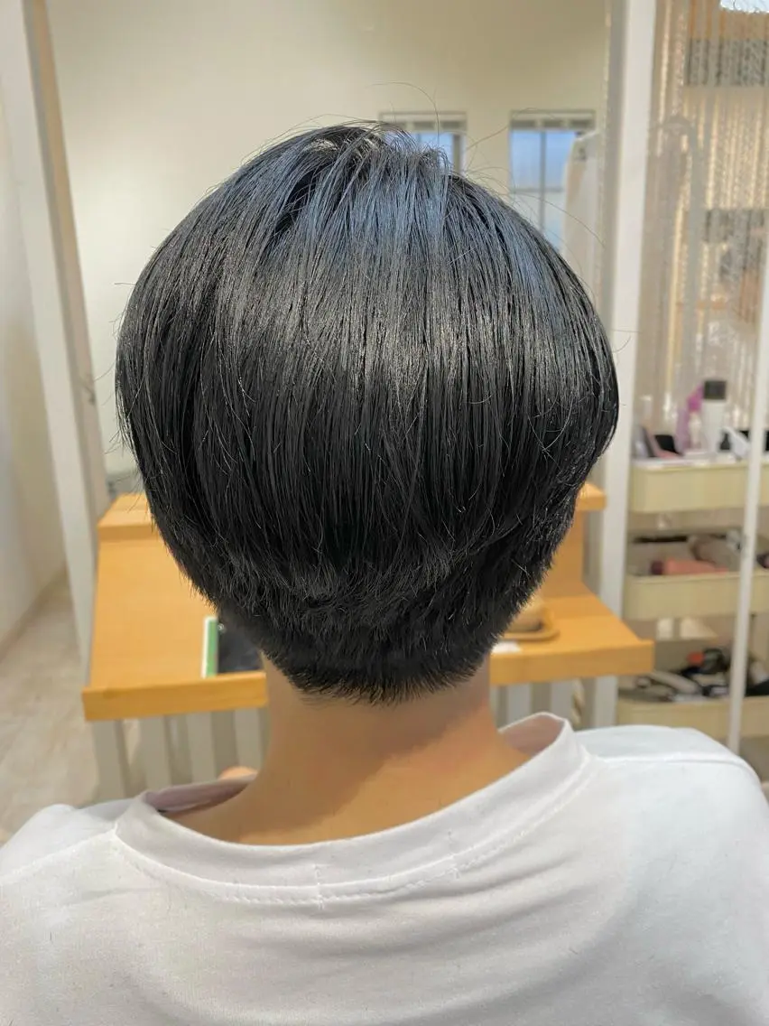 ショート カラー Design Color🐰アユミのヘアスタイル