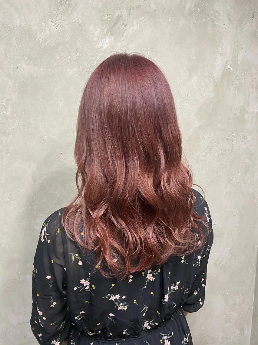 ロング カラー パーマ ヘアアレンジ メンズ キッズ ネイル マツエク・マツパ メンズブリーチ ブリーチ ブラウンカラー 透明感カラー ピンクカラー ヘアカラー 艶ピンク*ヘアセット 🌙shioriのヘアスタイル
