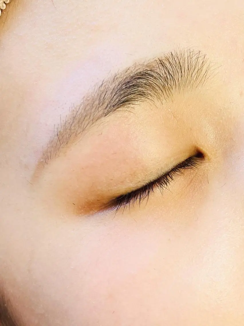 アイブロウ olumano beautyのマツエク・マツパデザイン