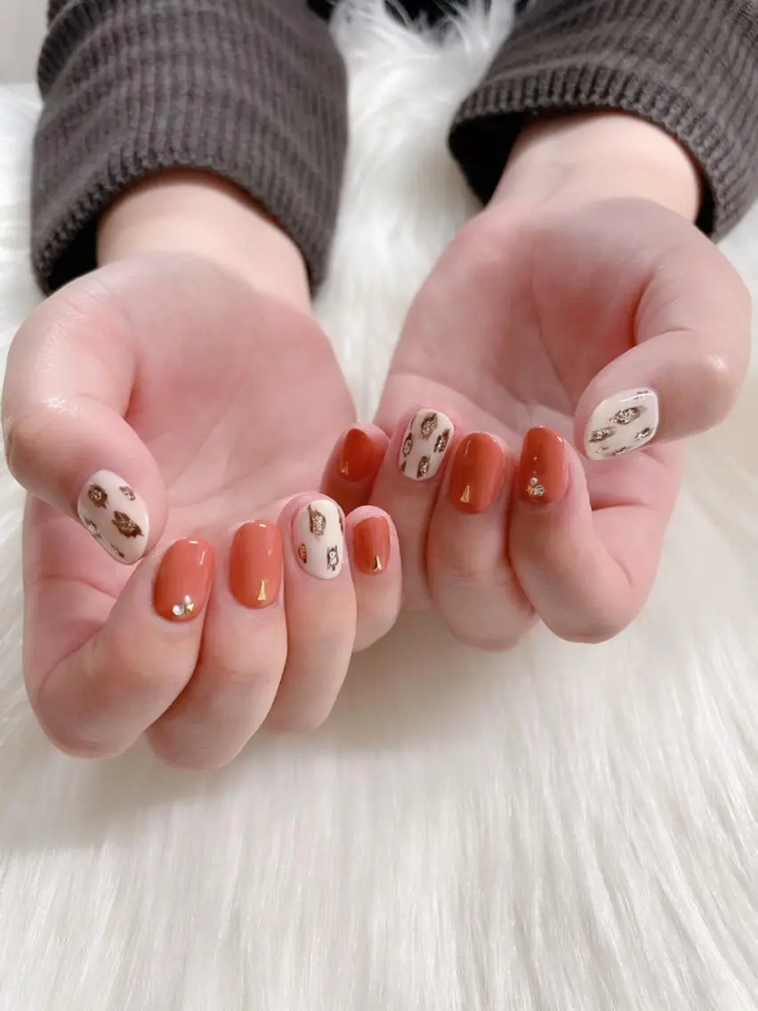 ショート misa🌼 綱島のネイルデザイン