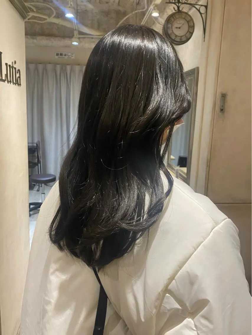 ロング カラー パーマ ヘアアレンジ 新宿⌇韓国風ヘア ⌇透明感カラーのヘアスタイル