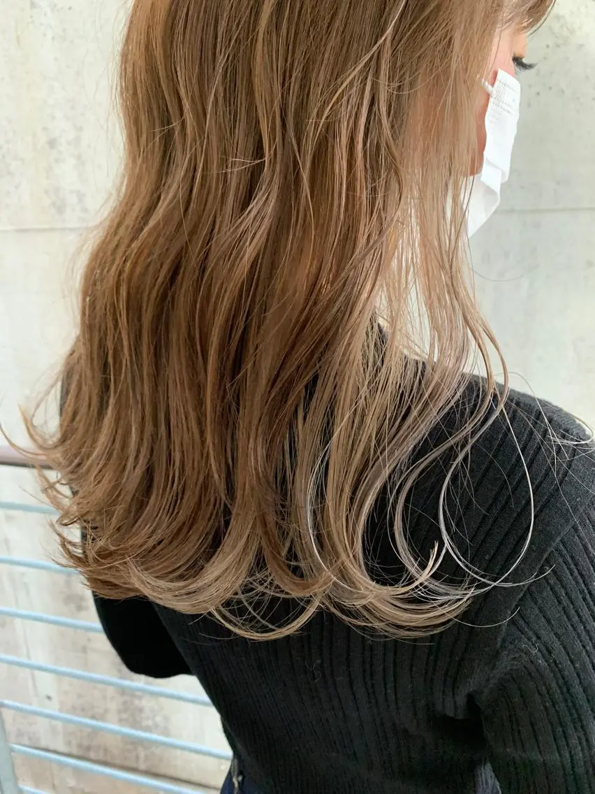 セミロング ヘアカラー フリーランス　美容師 cayocoのヘアスタイル