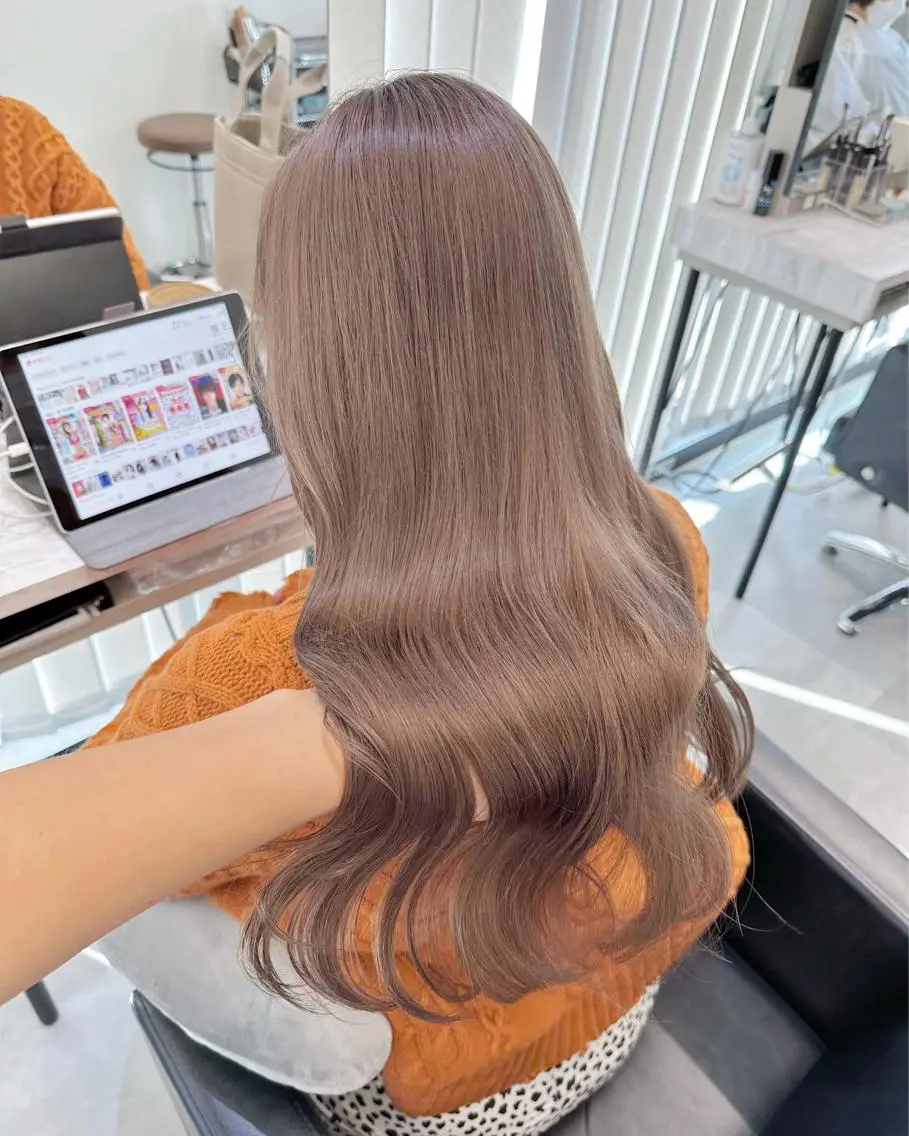 ロング ヘアカラー トリートメント Hardy ショータのヘアスタイル