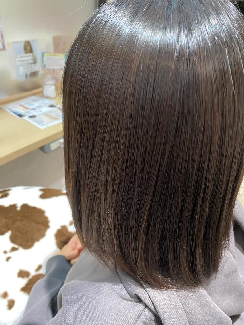 カット 縮毛矯正 トリートメント あさかわ みほのヘアスタイル