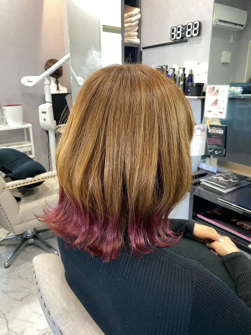 ミディアム ヘアカラー FAVORE 【ファヴォーレ】のヘアスタイル
