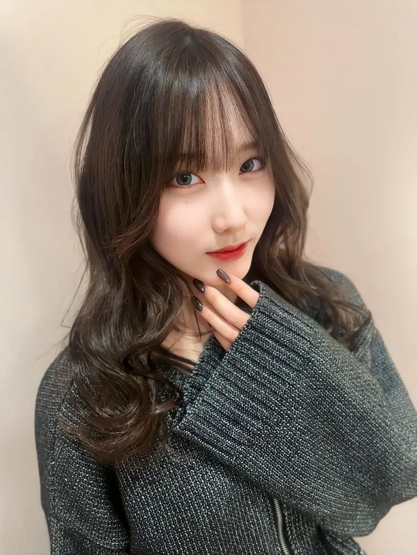 セミロング カラー ショートボブ イルミナカラー ボブ くびれヘア 顔まわりレイヤー カット ヘアカラー トリートメント newi saLyu ネウィ　サリューのヘアスタイル