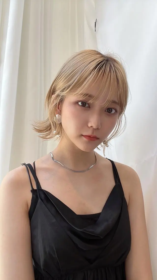 ミディアム カラー ヘアアレンジ カット ヘアカラー トリートメント レイヤー専門家 ダブルカラー修のヘアスタイル