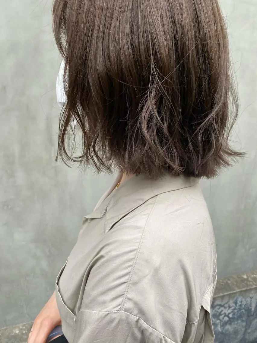ミディアム カラー パーマ ヘアアレンジ メンズ キッズ ネイル マツエク・マツパ 透明感カラー グレージュ インナーカラー/ KANAのヘアスタイル