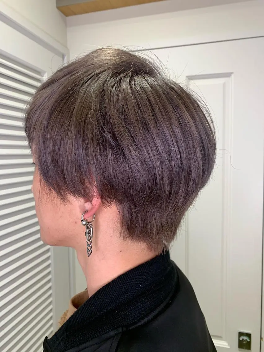ショート パープルカラー ⭐️店長　藤野 正博⭐️のヘアスタイル