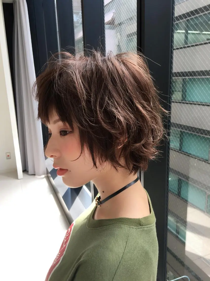 ショート カラー ハイライトカラー ハイライト ショートヘア 小顔カット カット ヘアカラー 田室 和幸のヘアスタイル