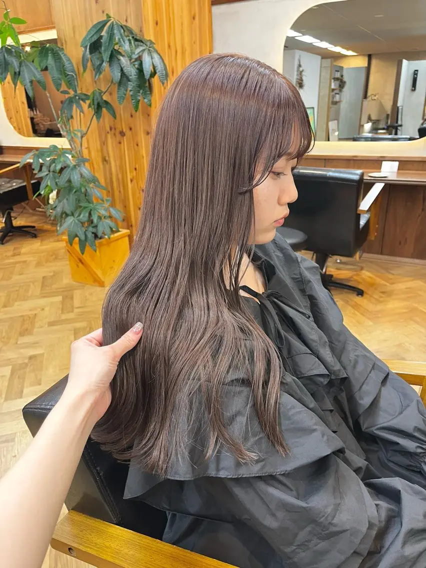 ロング カラー ヘアアレンジ ブリーチ ダブルカラー ブリーチなしカラー カット ヘアカラー トリートメント ena/ブリーチなし 透明感・レイヤー🎀のヘアスタイル