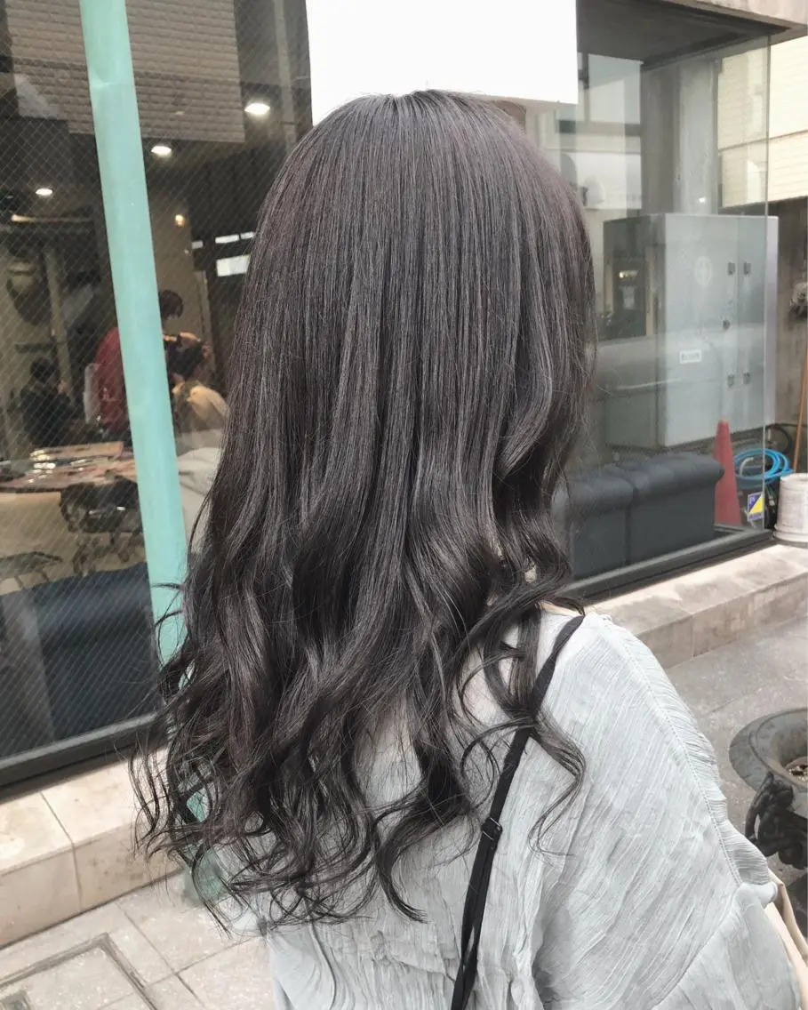 セミロング カラー ヘアアレンジ TOKI /透明感/原宿のヘアスタイル